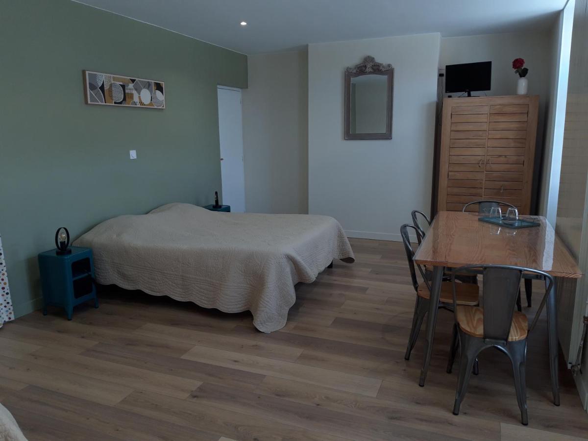 La Cense Hebron Bed and Breakfast Ardres Eksteriør billede